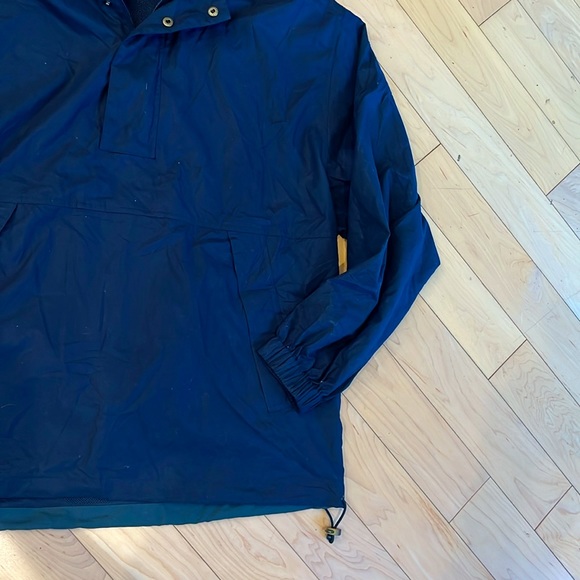 Cutter & Buck Windbreaker - Picture 3 of 5